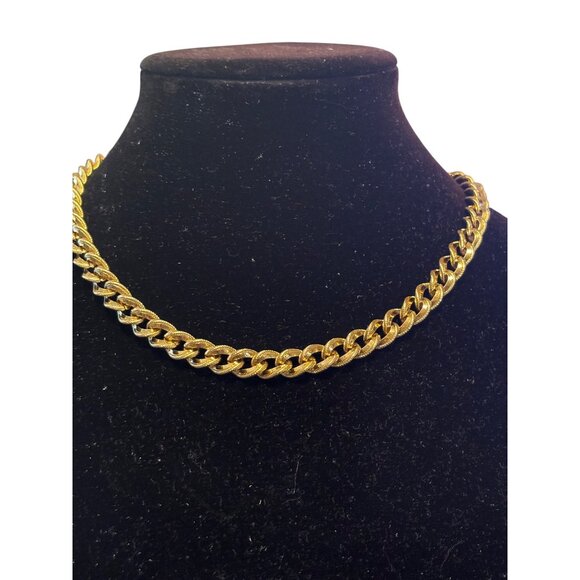 Vintage Napier Gold Tone Chain Necklace For Women Textured Links Classic Design - Picture 5 of 8